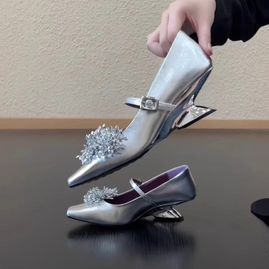 Elingjk/5cm法式方头玛丽珍鞋女牛皮水钻一字扣中跟单鞋气质绝美