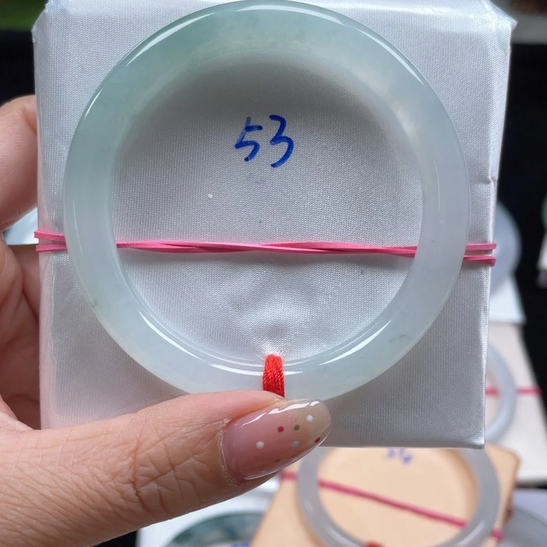 翡翠手镯未镶嵌缅甸翡翠手镯47
