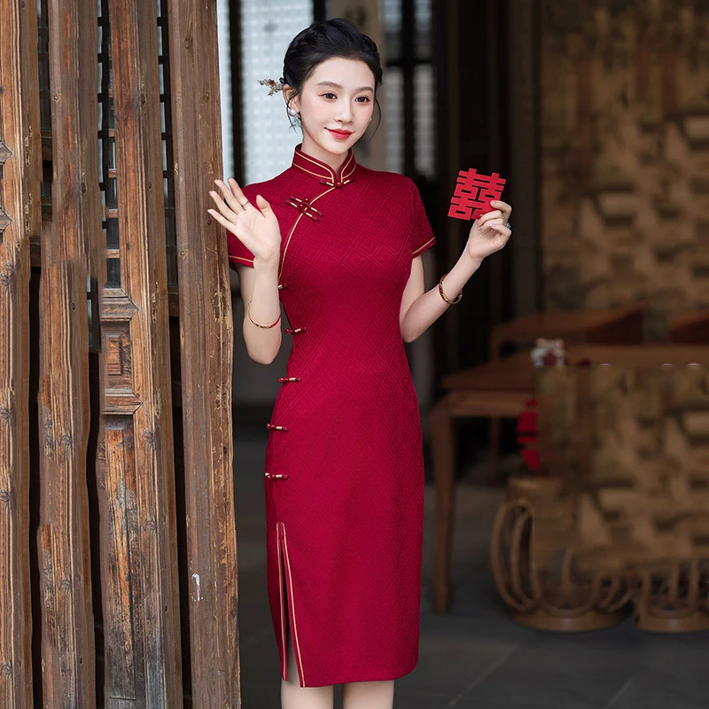 DouKox轻奢红色国风中式改良旗袍2025新款女复古短袖喜婆婆喜妈妈