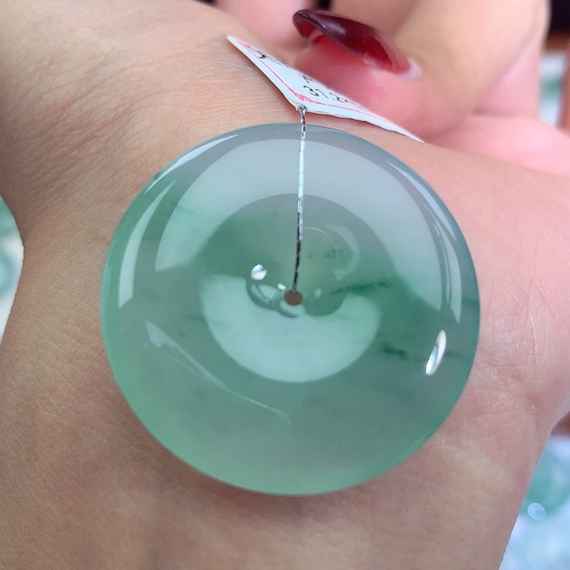 【闪购商品】翡翠吊坠(不含链)未镶嵌