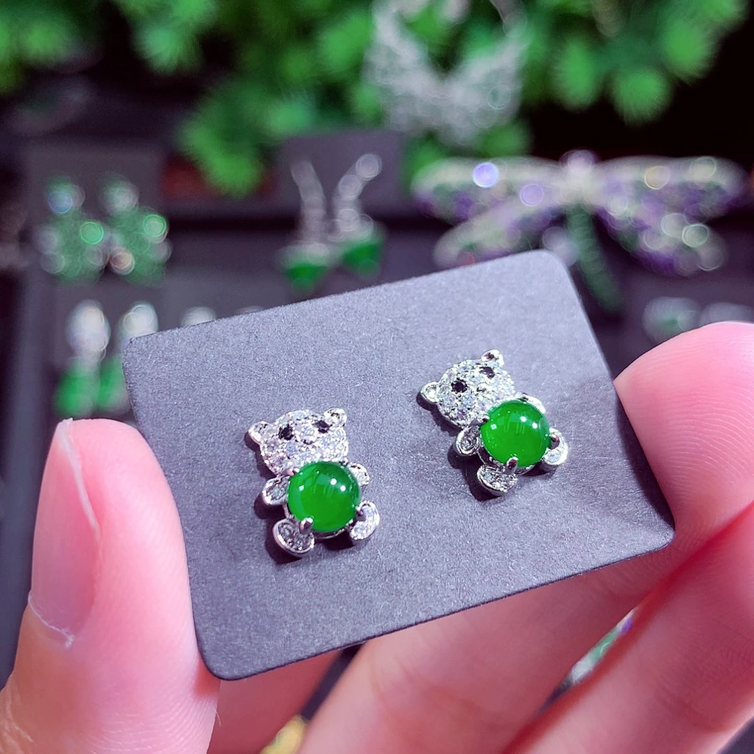 颈饰未镶嵌翡翠天然