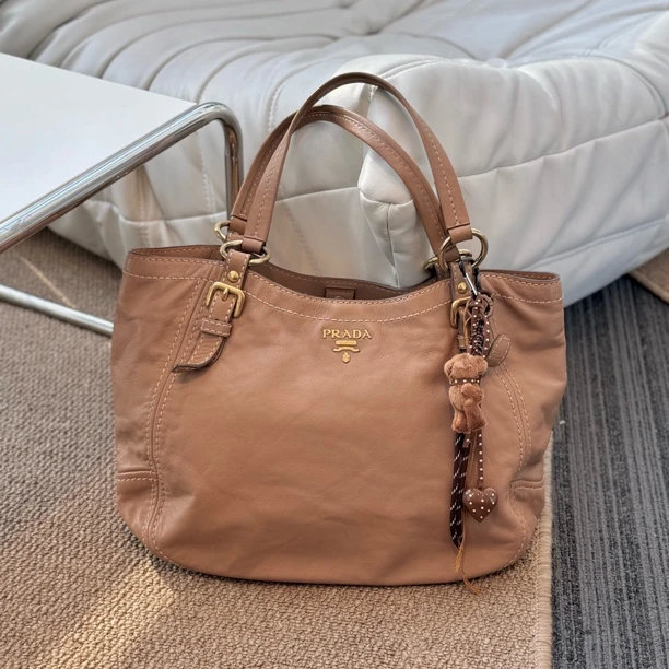 95新 Prada/普拉达 奶茶色托特包手提包