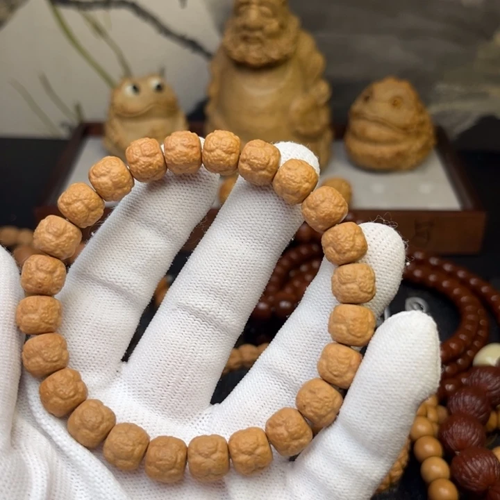 手串猴头核桃战斗瑕饕餮