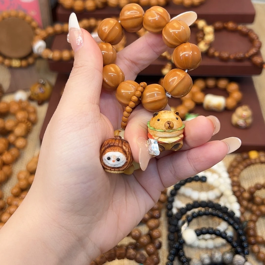 猴头核桃吊坠阿**α鲨鱼呗拉布布卡皮扒了