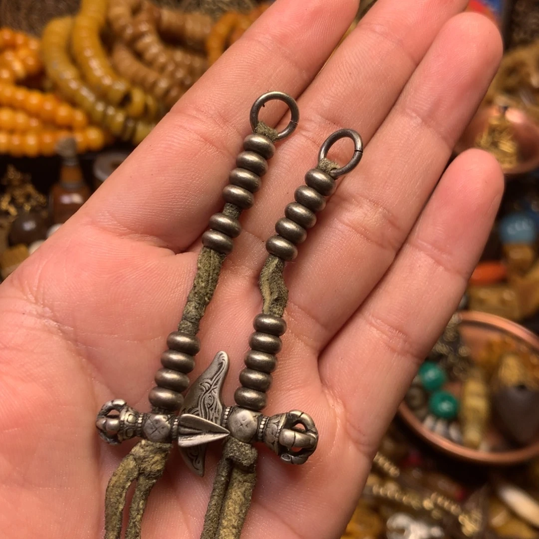 泥塑娘啦擦擦骰子