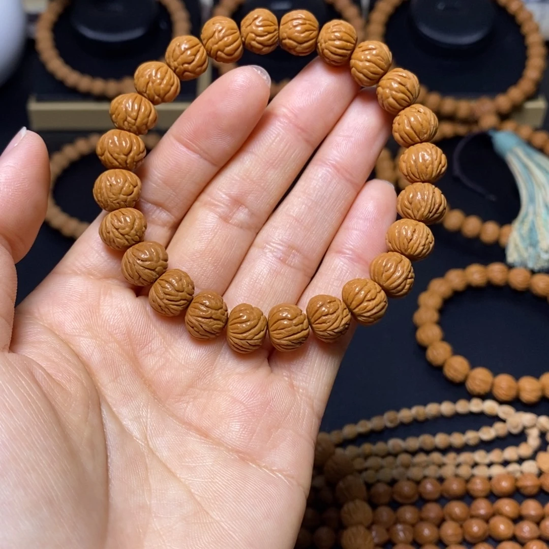 很***师手串桃核秦岭文玩桃核手串