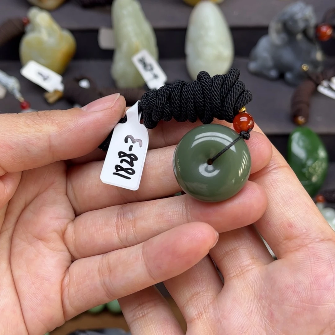 和田玉（碧玉）挂件未镶嵌