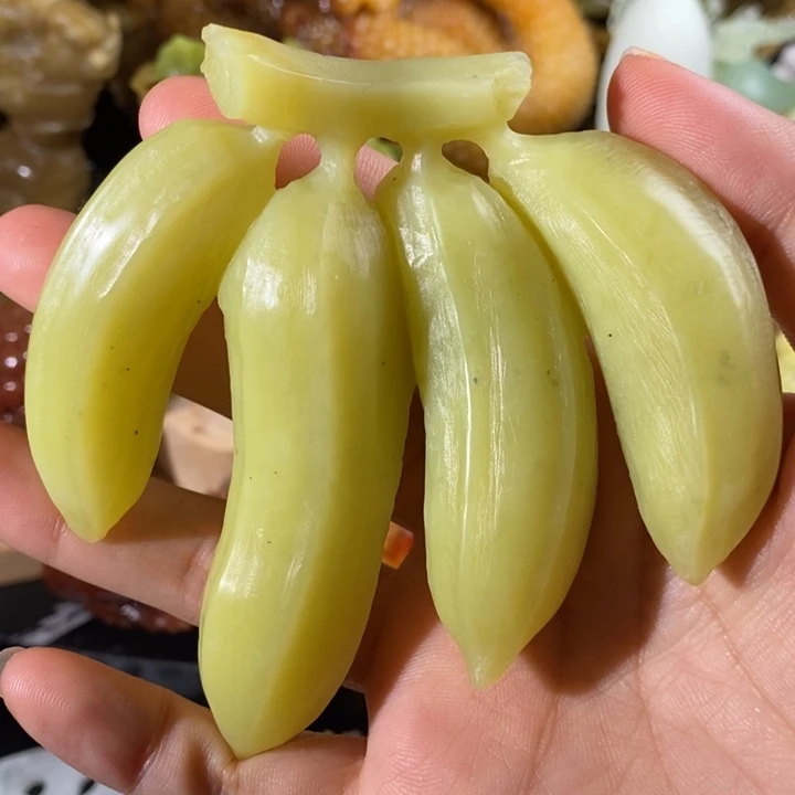 蛇纹石玉未镶嵌珠宝奇石