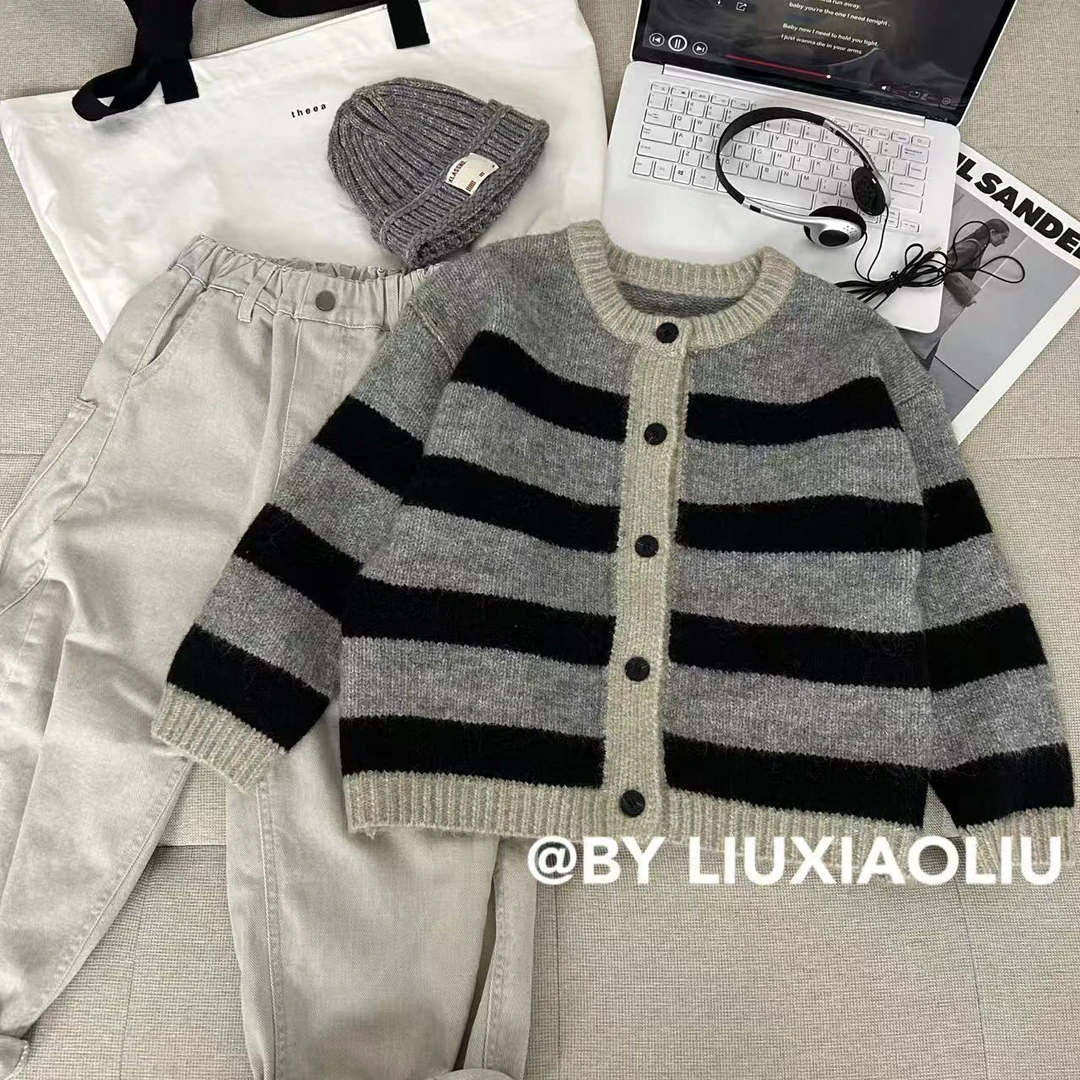 杭州六小六正版BY LIUXIAOLIU秋季儿童毛衣开衫17552