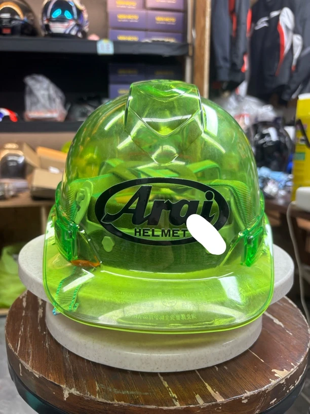 透明帽子绿帽子红帽子