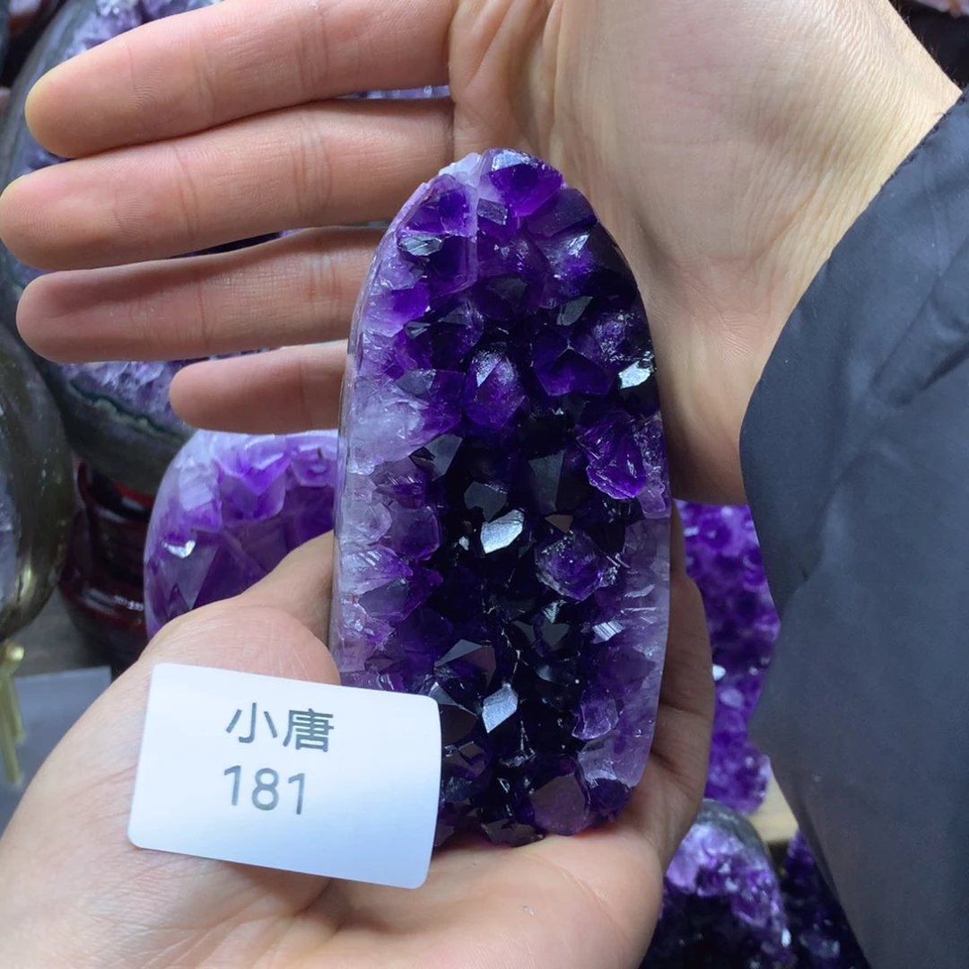 紫晶大型摆件（非配饰）未镶嵌