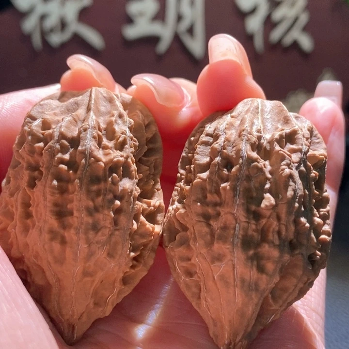 文玩核桃吊坠聚核财婉楸161