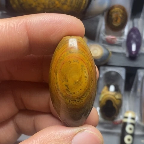 未镶嵌玛瑙/玉髓珠宝奇石