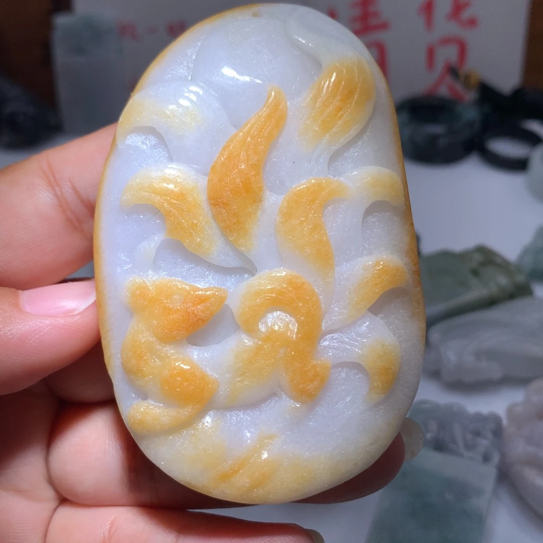 翡翠未镶嵌颈饰保真天然A货翡翠