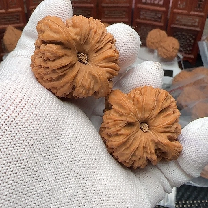 吊坠文玩核桃全品凹底南疆石38➕福利