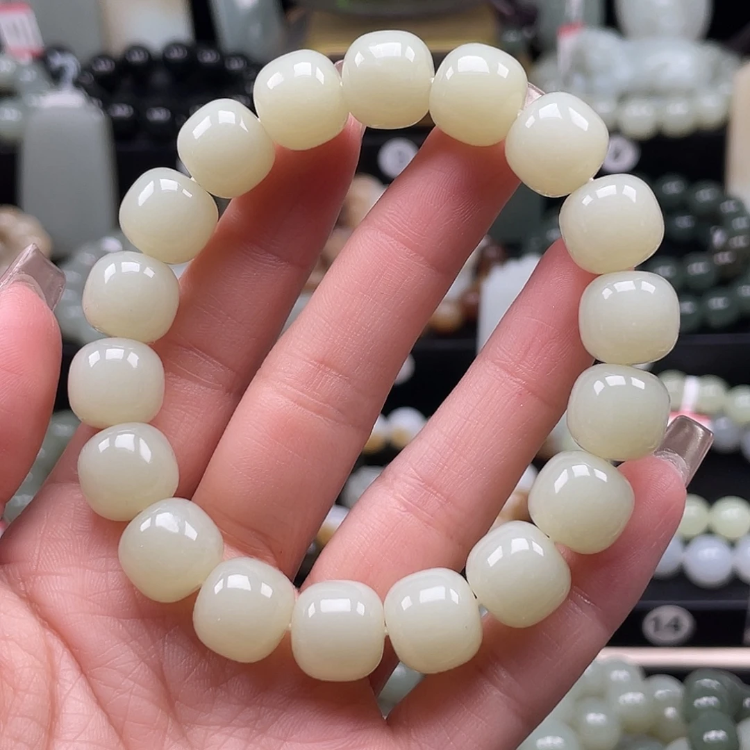 和田玉未镶嵌手链