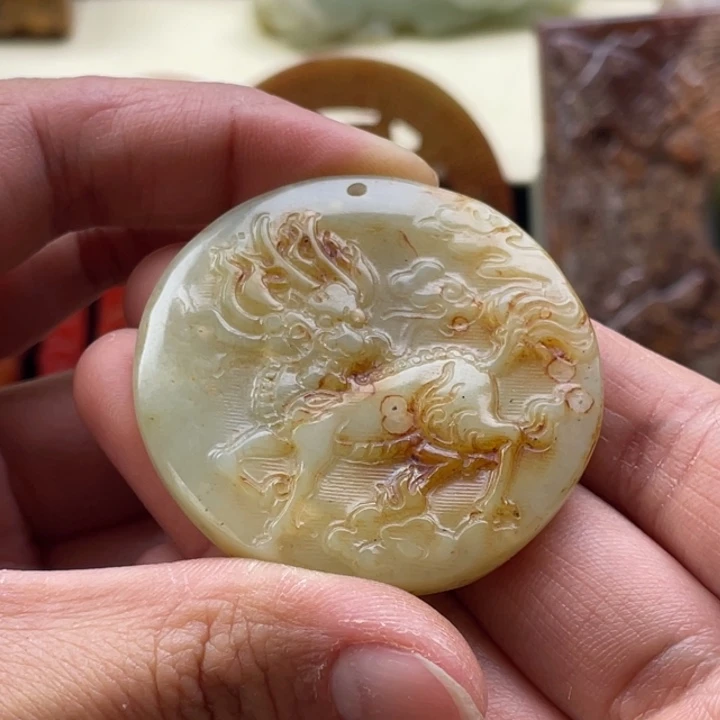 蛇纹石玉颈饰未镶嵌106