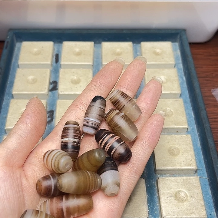 颈饰琉璃2751一个