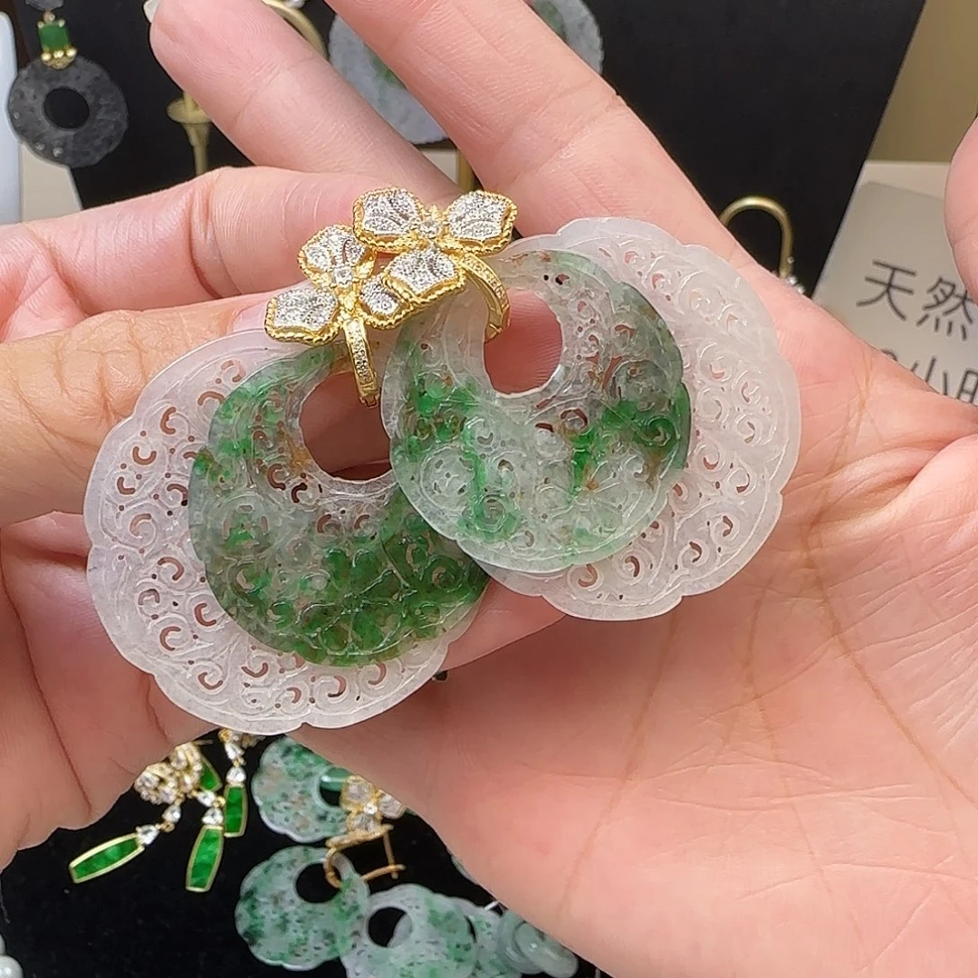 悠***哉翡翠银S925镶嵌耳饰