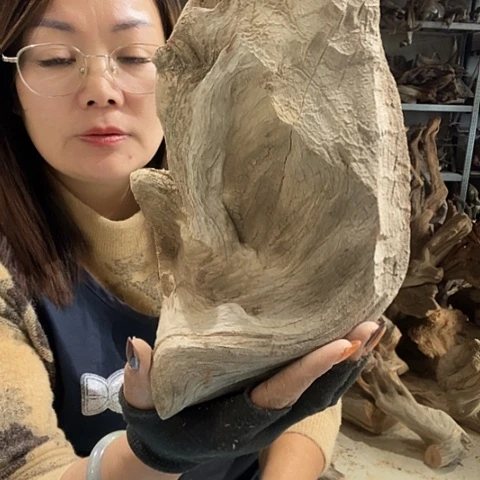 我***卡吊坠文玩核桃哈哈哈哈哈哈哈哈