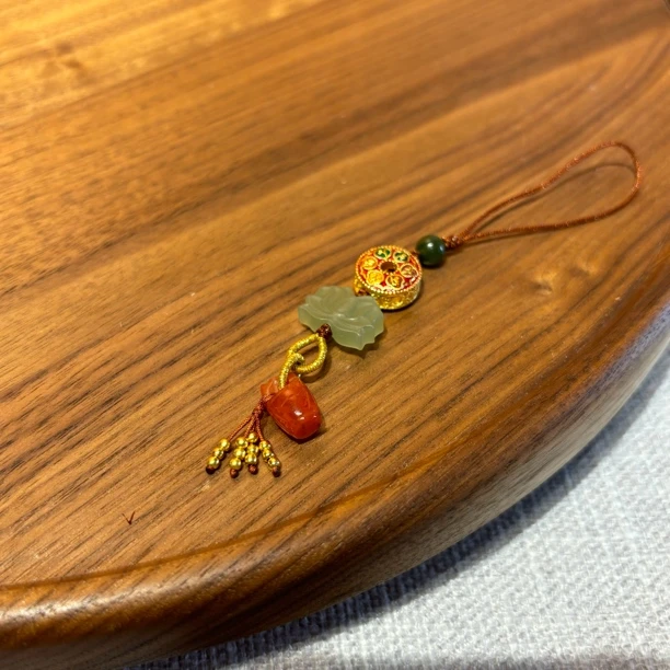 X-113小璐仙仙如意坊手作编织单头手机挂件