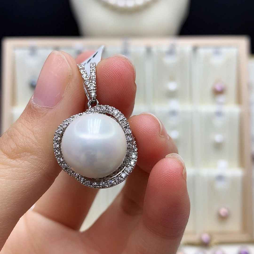 合金颈饰淡水珍珠