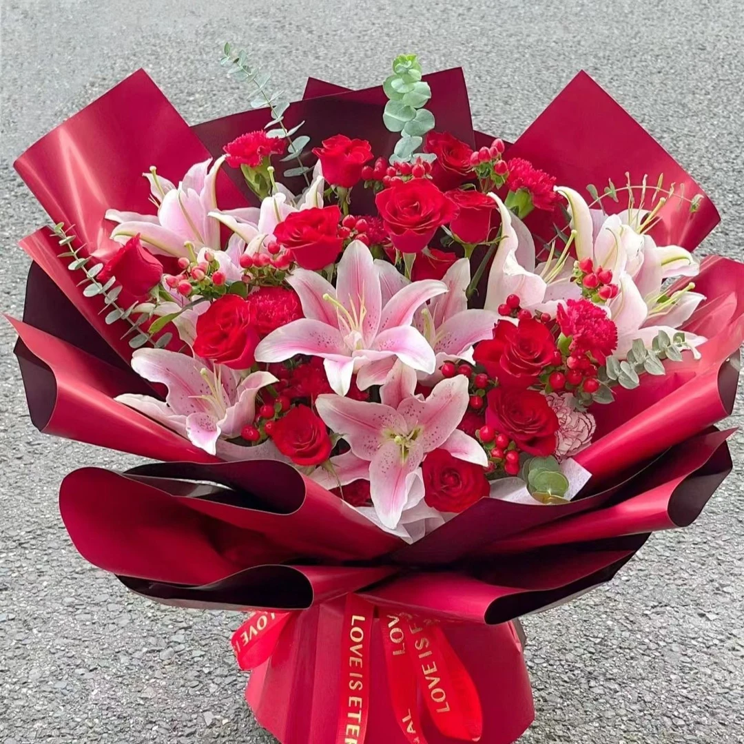 祝福安康／8朵百合+11朵红玫瑰+5朵红色康乃馨送老婆、医生／病人福田花店送花山门