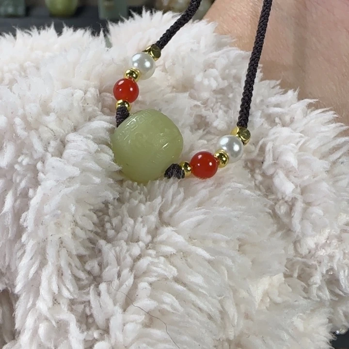 和田玉未镶嵌颈饰福利