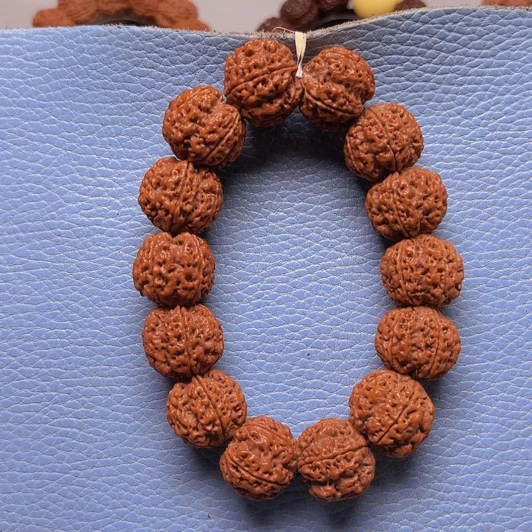 金刚菩提手串105/23mm 帝王花