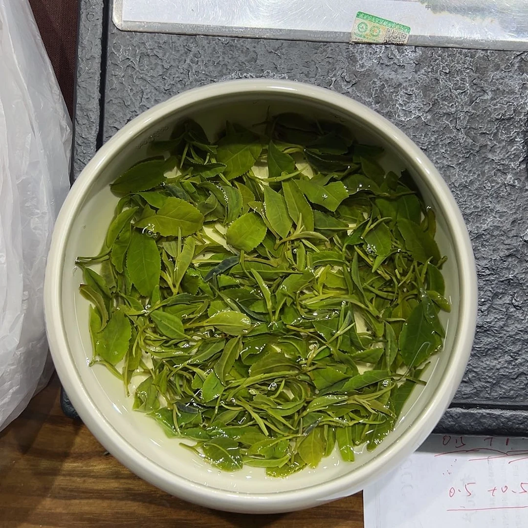 刘***帅日照绿茶秋茶（一斤）