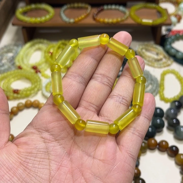 蛇纹石玉未镶嵌手链