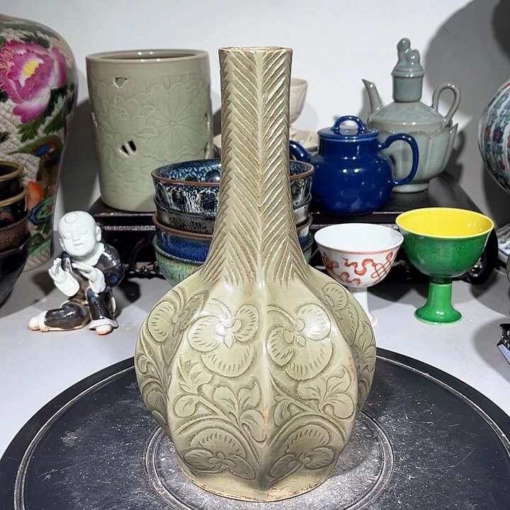 摆件摆件瓷瓶摆件瓷瓶摆件瓷瓶