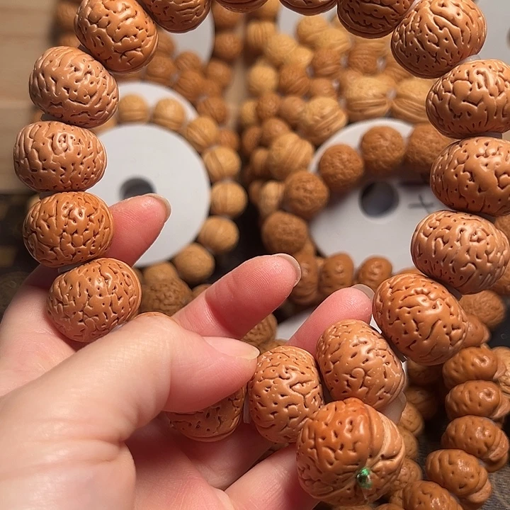 桃核吊坠桃核手持磨盘大开口22