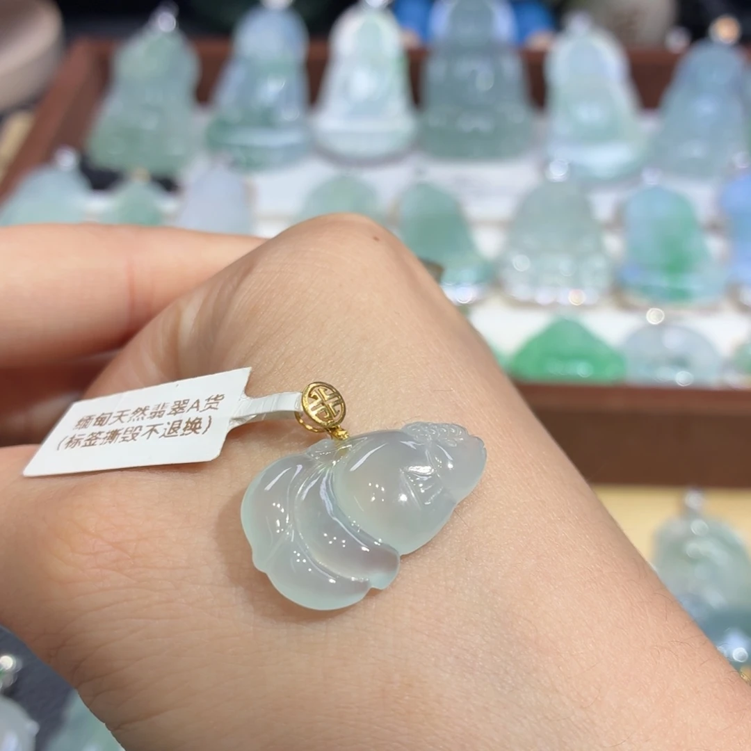 翡翠18K金镶嵌吊坠(不含链)天然缅甸A货翡翠揭阳工年年有余