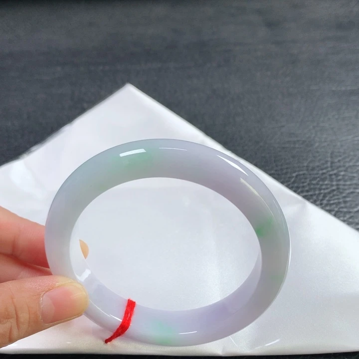 翡翠未镶嵌手镯61圈