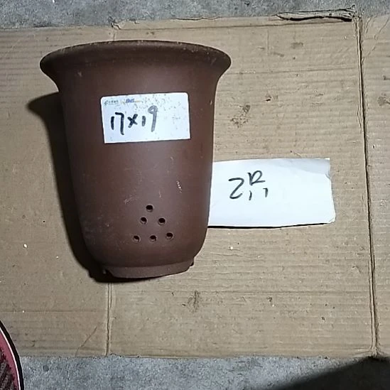 紫砂小金钟两个紫砂