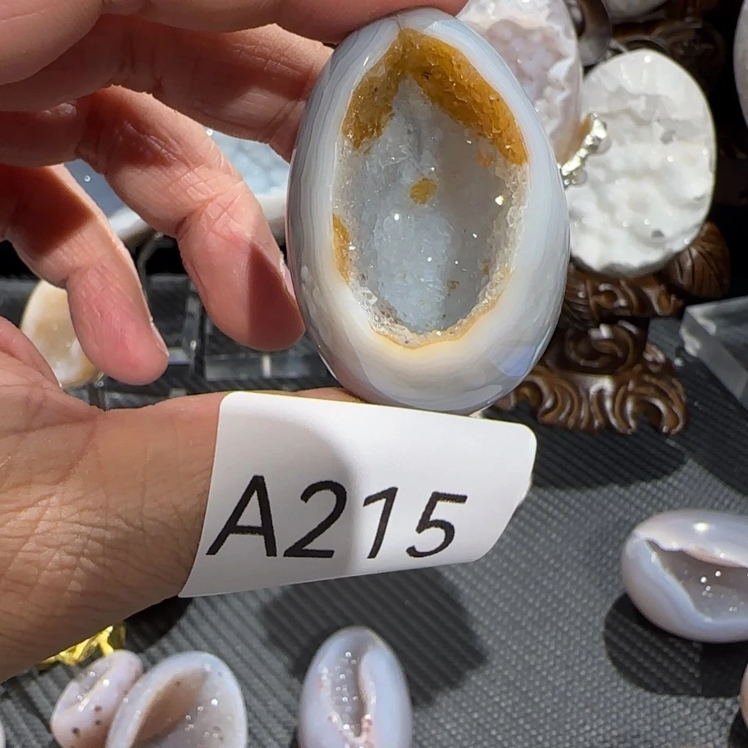玛瑙/玉髓珠宝奇石未镶嵌