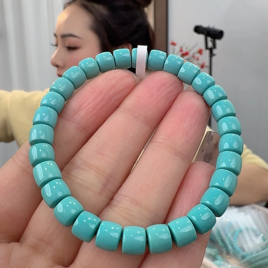 一***花绿松石未镶嵌珠宝奇石