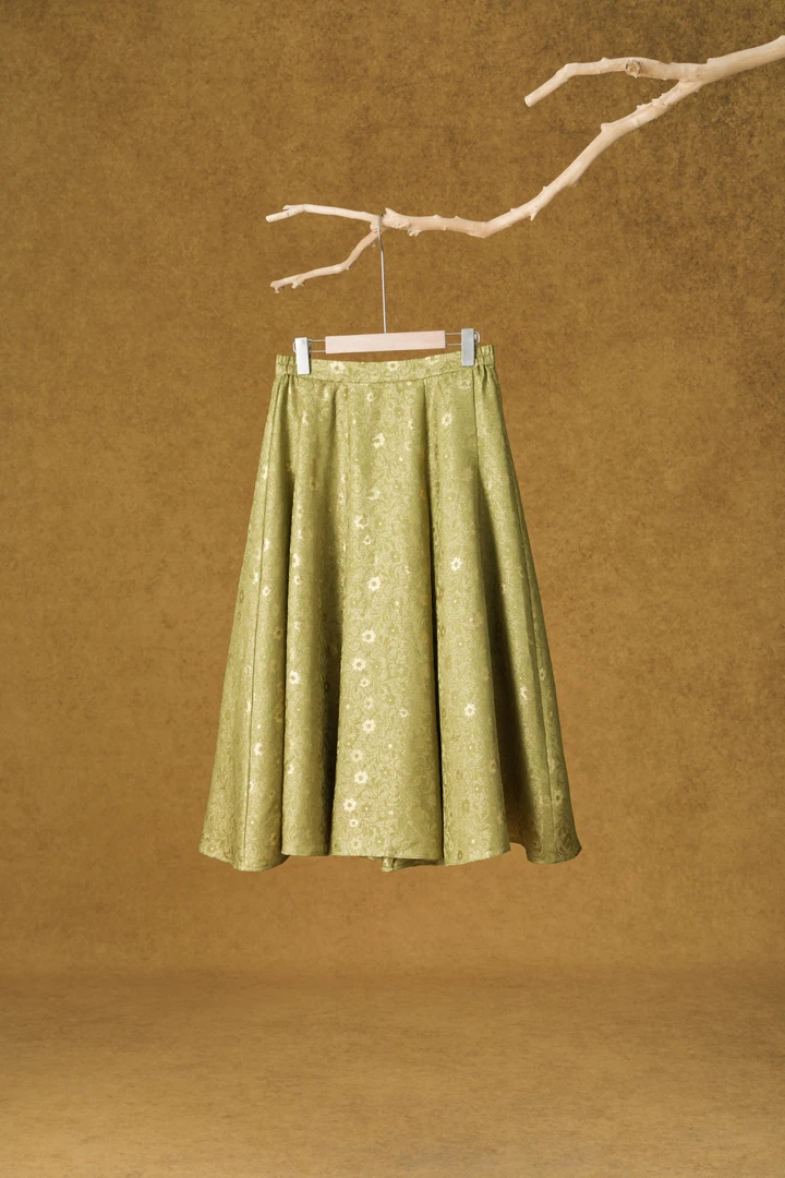 大满家秋香绿太阳花织金四径花罗伞裙 新中式