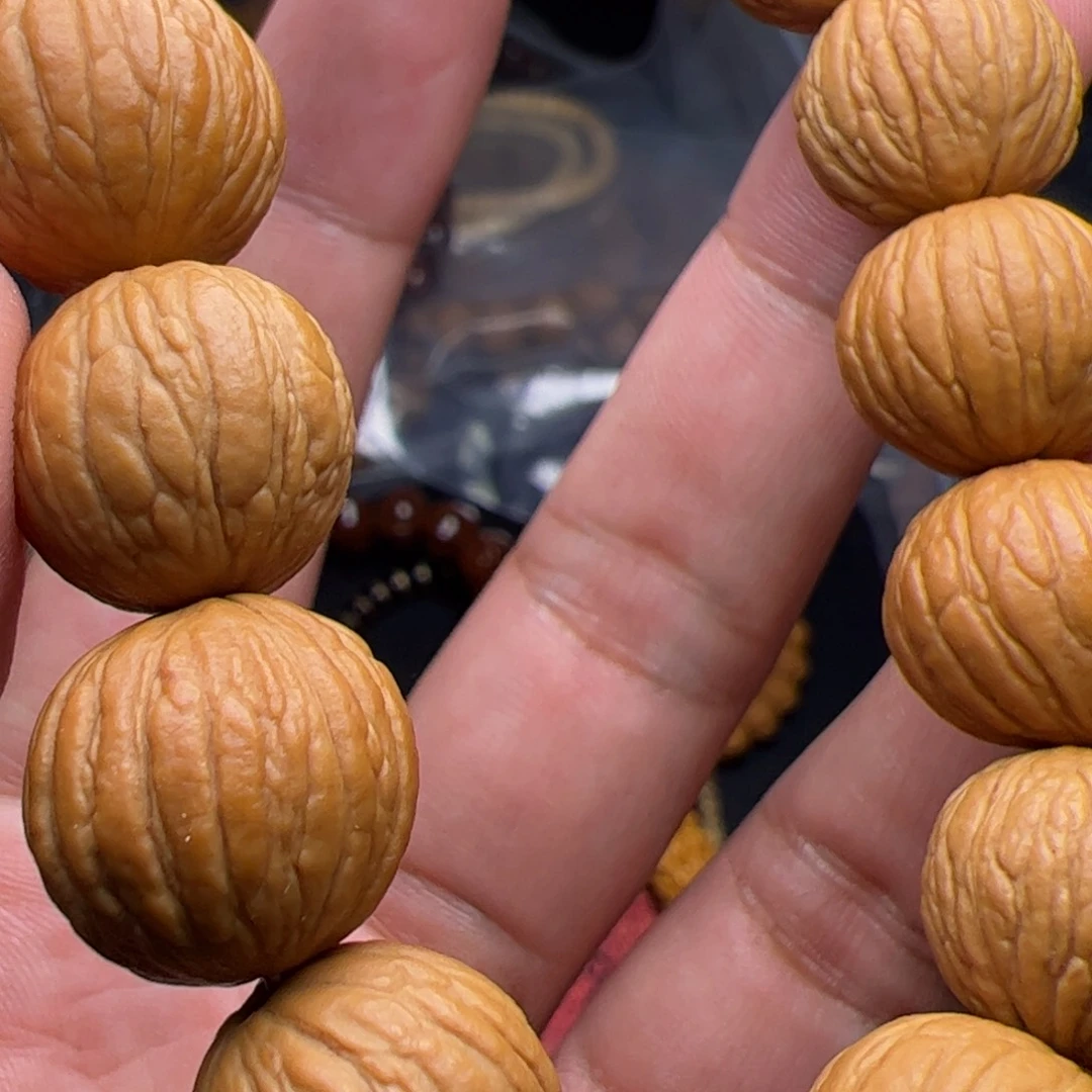 大***）猴头核桃吊坠有记录