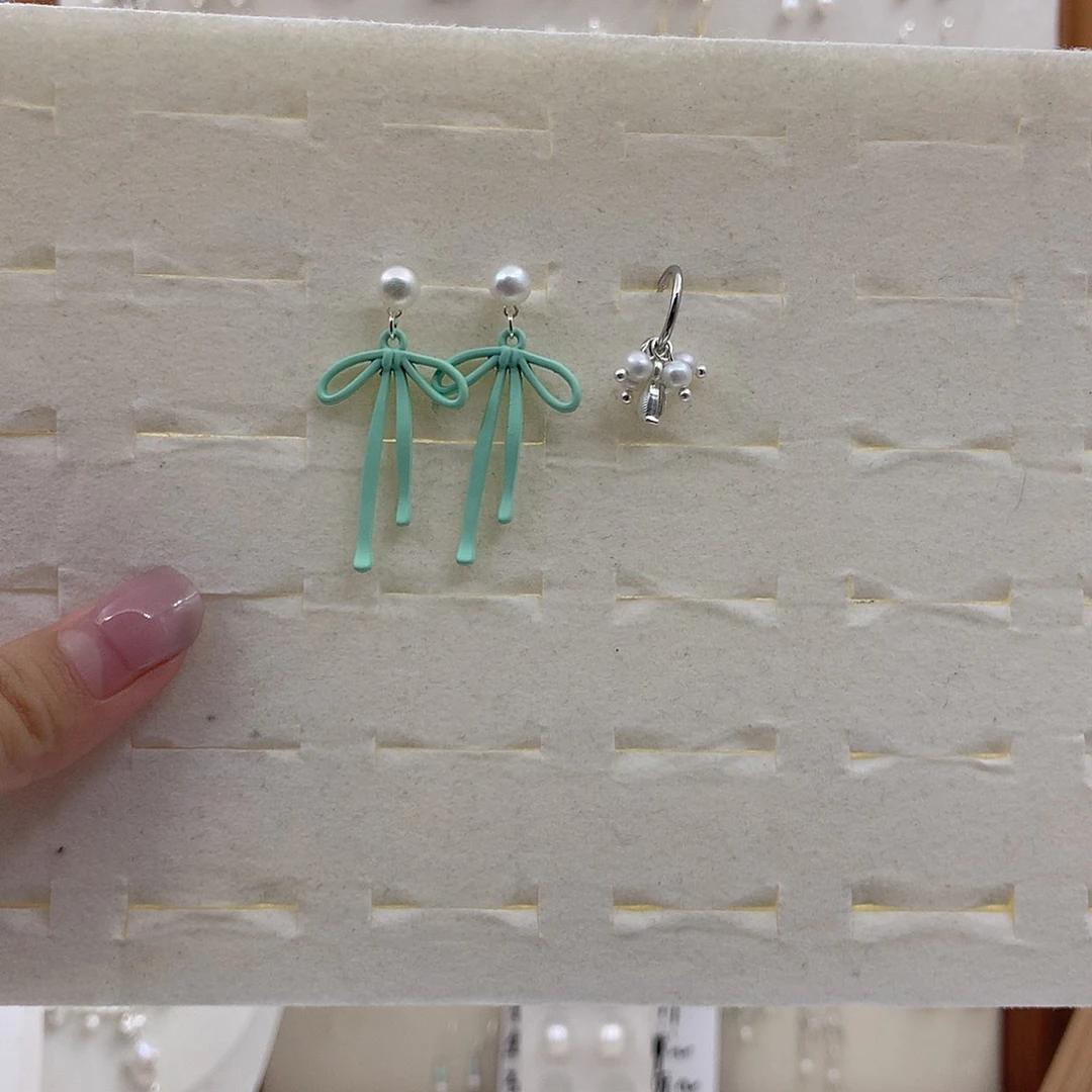 银S925镶嵌淡水珍珠耳饰