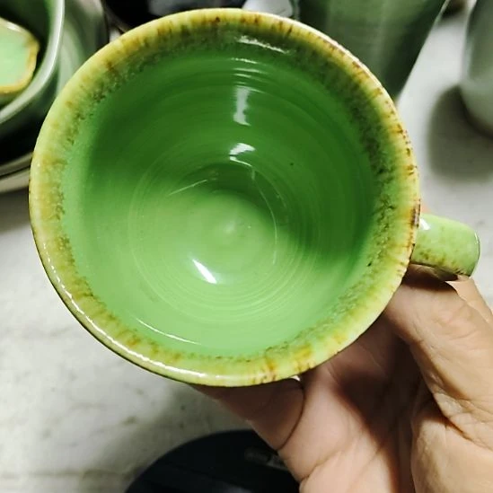 瓷片五厂，七厂各种摆件，瓷片，均有瑕疵！