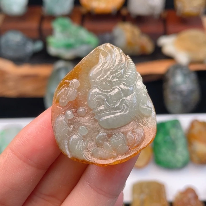 定制翡翠未镶嵌翡翠