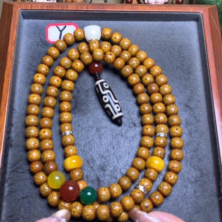 星月菩提吊坠菩提