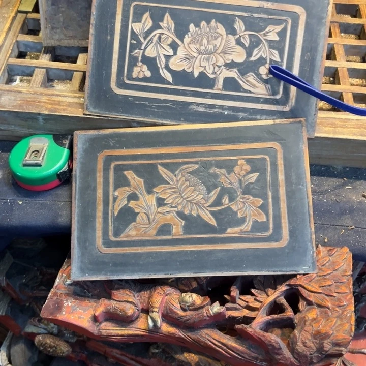 香榧木北****店老木雕花板艺术