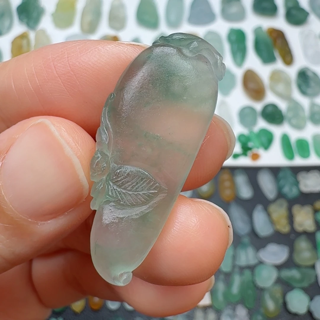 定制翡翠未镶嵌福瓜