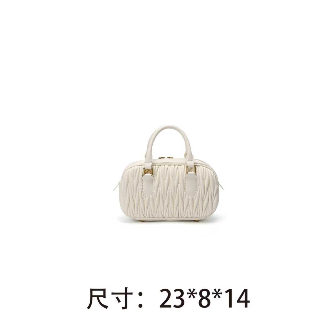 【M157】云朵保龄球包-新款女包百搭单肩包2538（尺寸23*8*14cm）