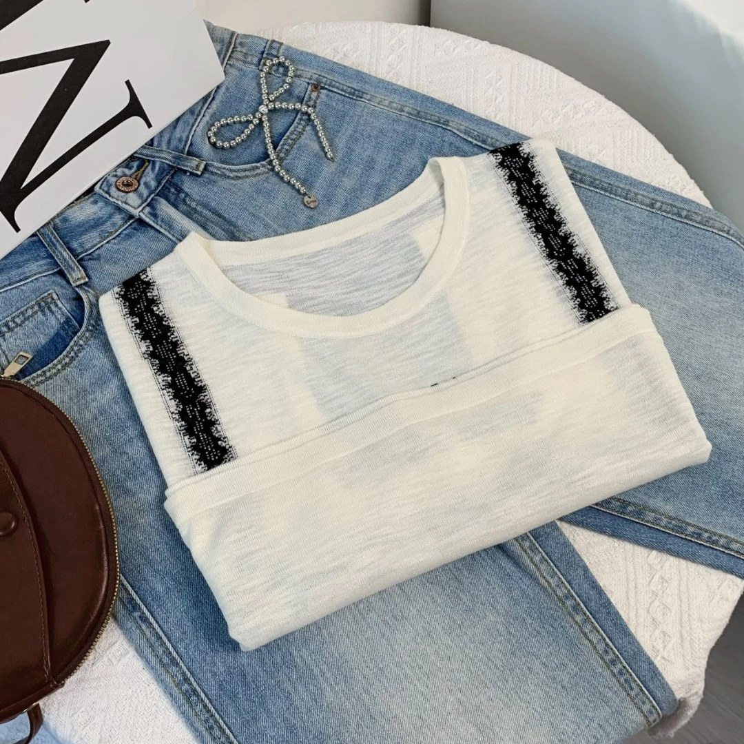 清-汤圆吖米白色圆领套头字母款针织短袖162874
