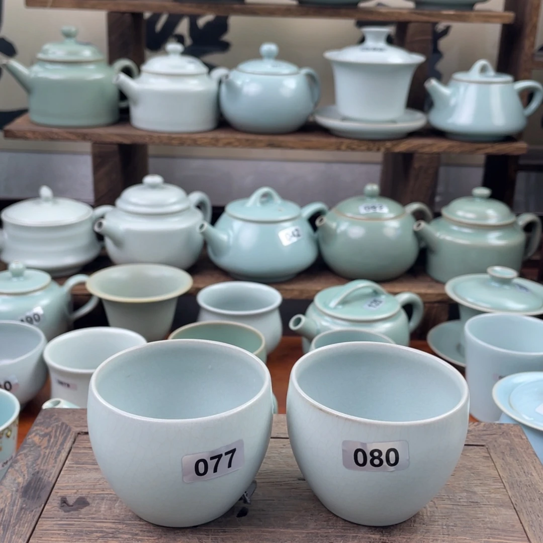 小***车陶瑕疵077、080号………$