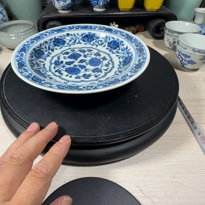 正***戒摆件青花花卉小小摆件